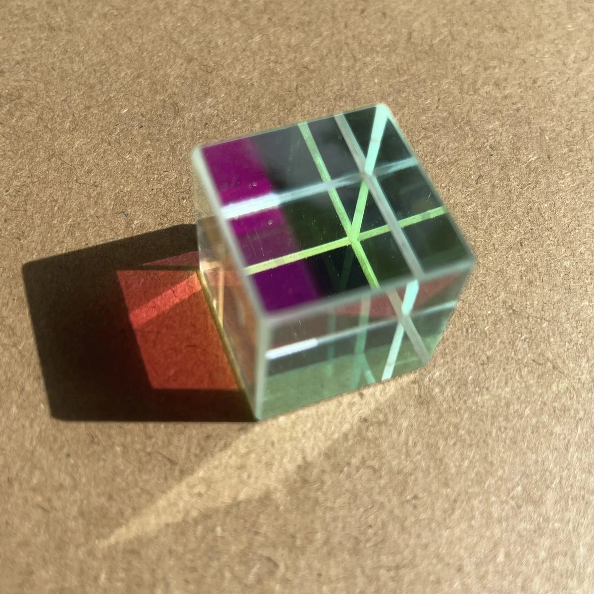 1PC Science Magic Prism Cube 20mm Hexahedral Crystal Magic Cmy Cube 3D Color Cube Prism For Photography